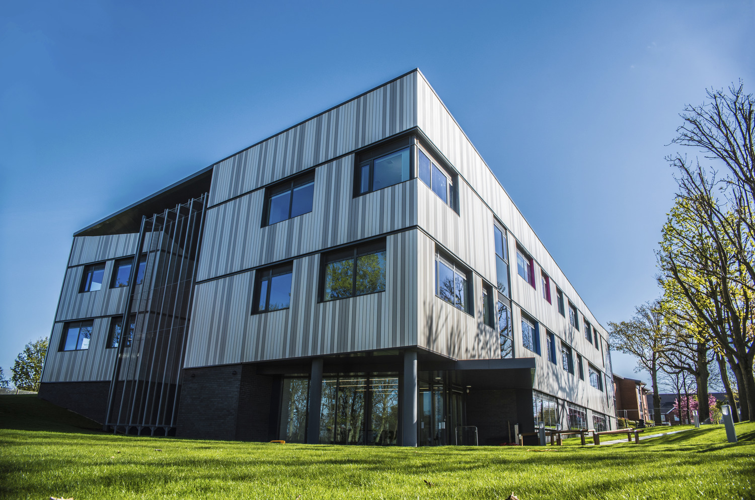 Bedford Modern Laboratory Block